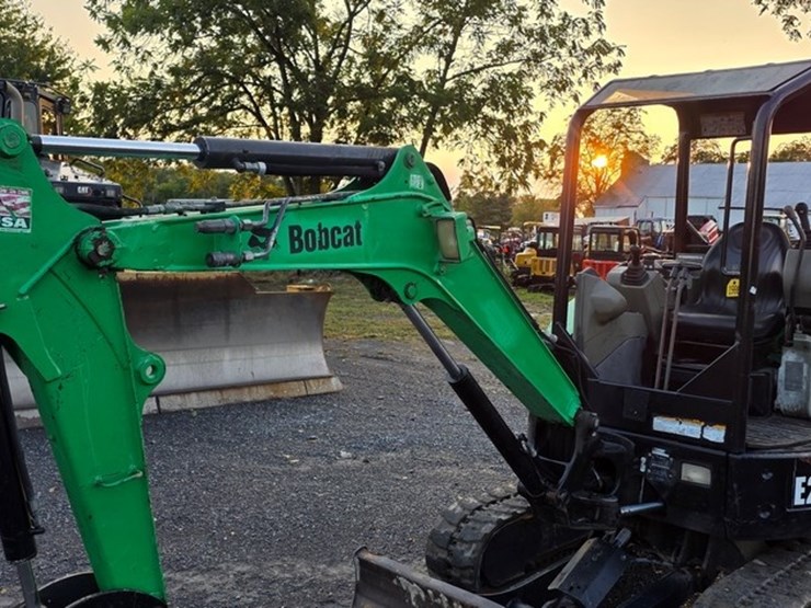 2017-bobcat-e26-image-7