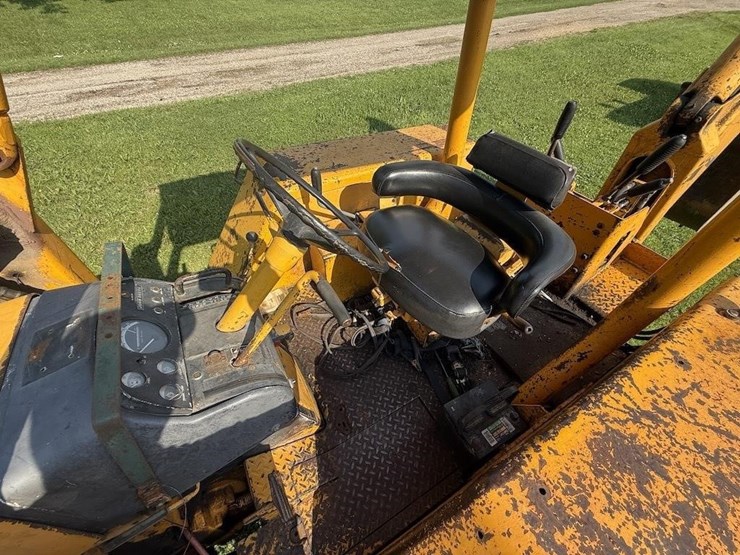 deere-500c-image-13