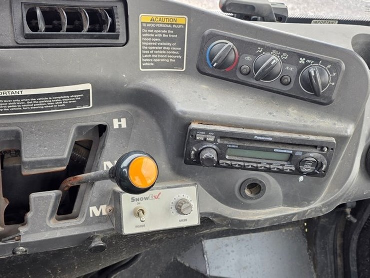kubota-rtv1100-image-33