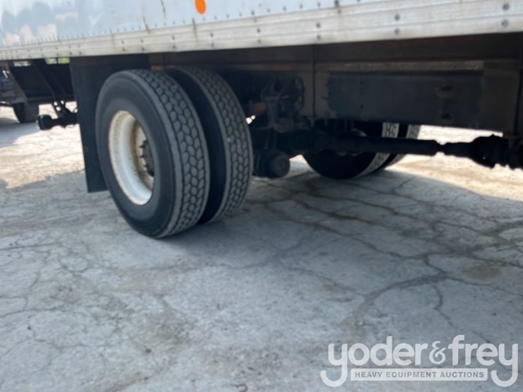 2013-international-durastar-4300-image-14