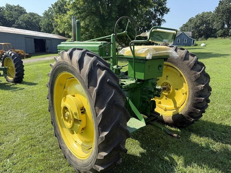 john-deere-a-image-6