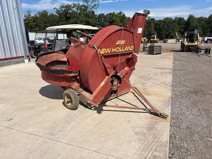 new-holland-28-image-2
