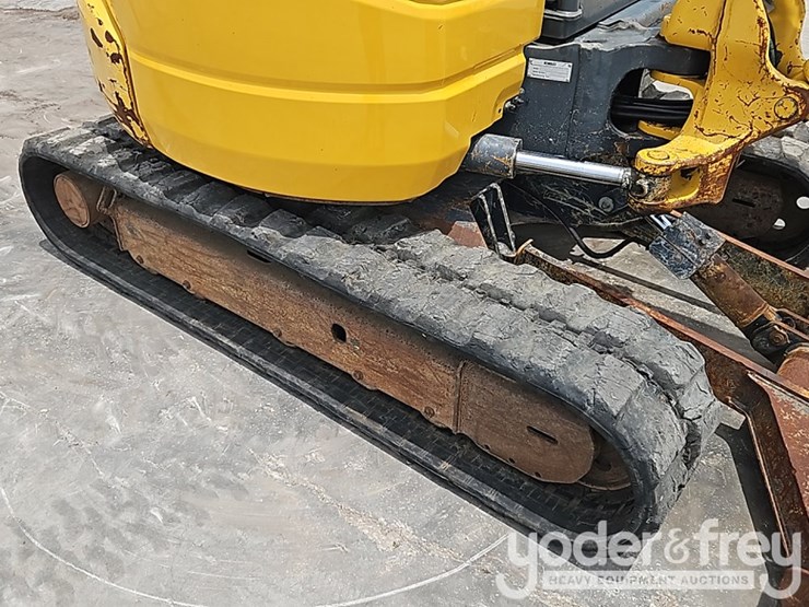 2017-kobelco-sk45sr-image-13