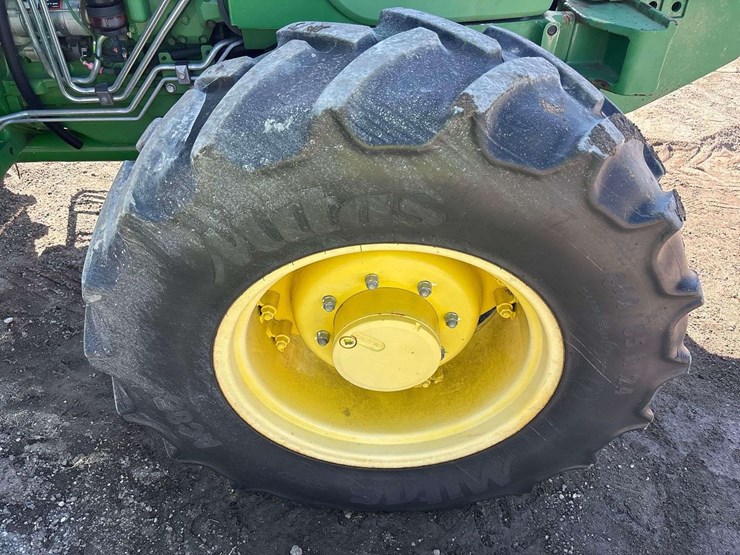 john-deere-6120e-image-21