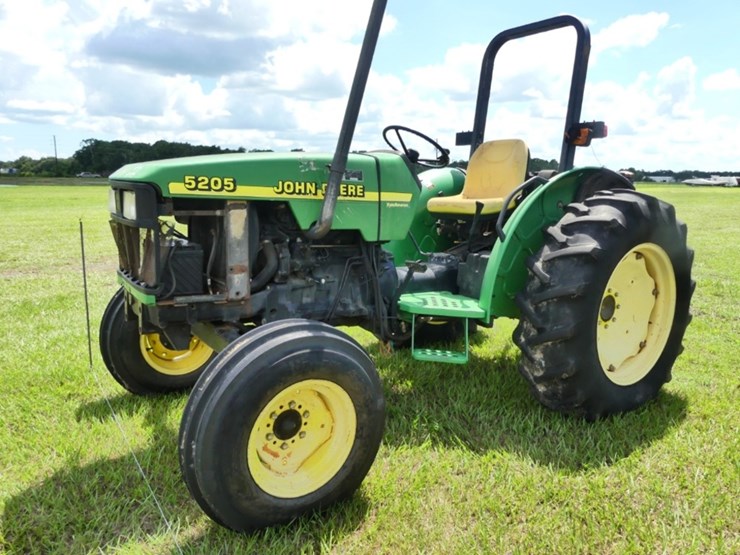 2001-john-deere-5205-image-2