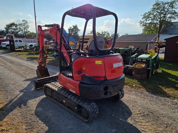 kubota-kx033-4-image-3