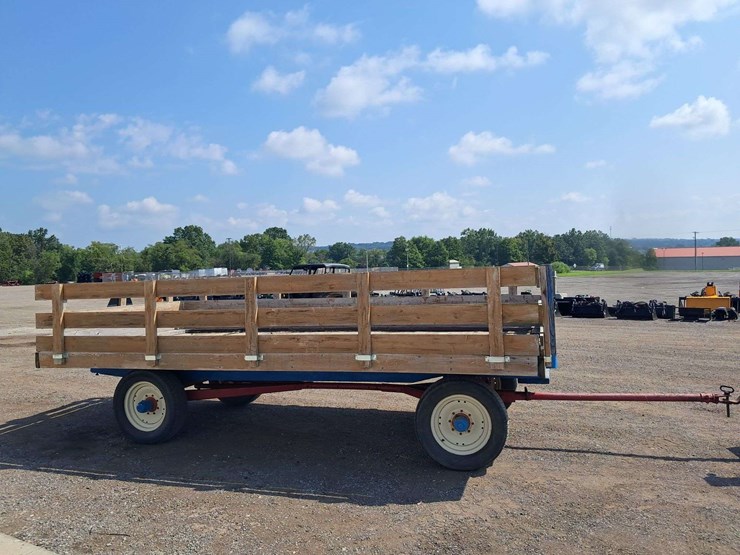 flatbed-wagon-image-2