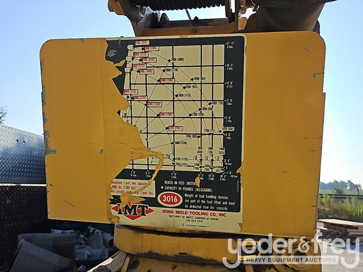2016-international-durastar-4300-image-29