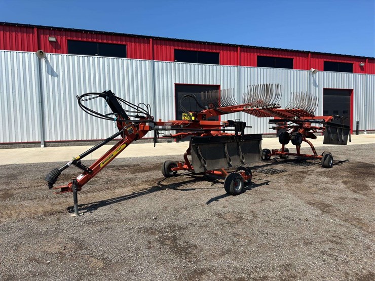 pequa-double-basket-rotary-rake-image-1