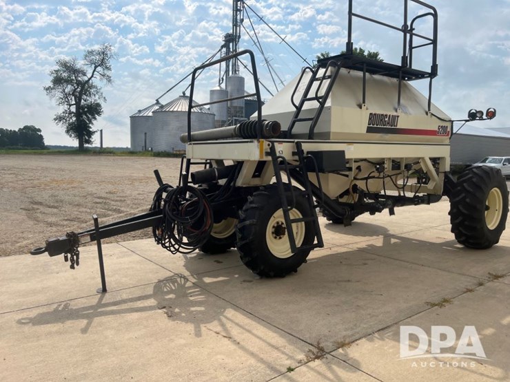 2005-bourgault-5200-image-4