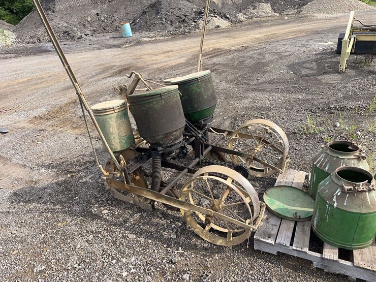 john-deere-447-image-7