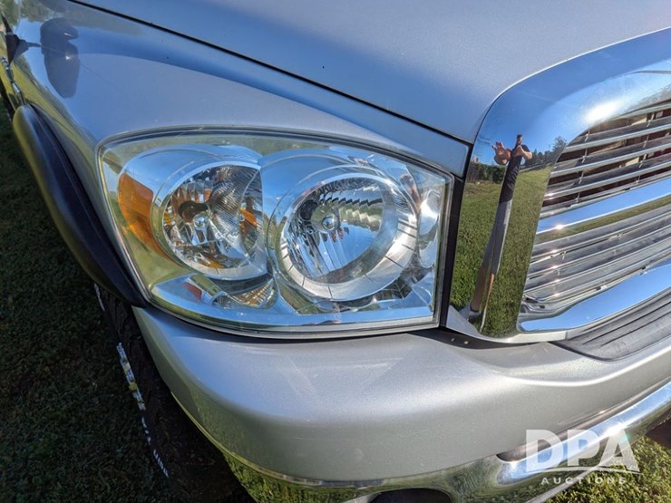 2009-dodge-ram-2500-image-19