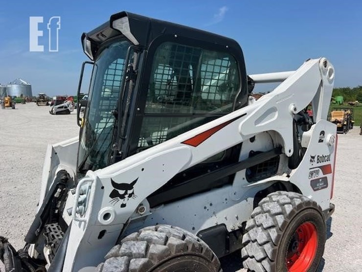 2023-bobcat-s770-image-23