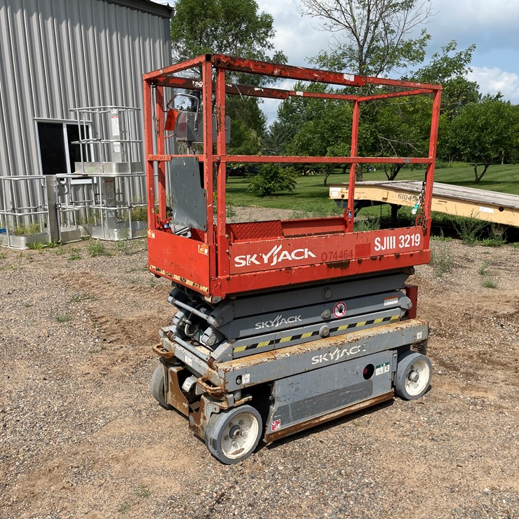2015 SKYJACK SJIII3219