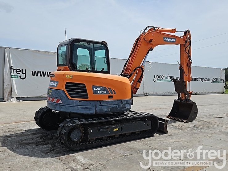 2022-doosan-dx85r-3-image-5