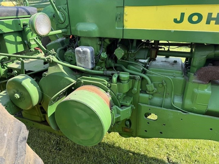john-deere-720-image-10