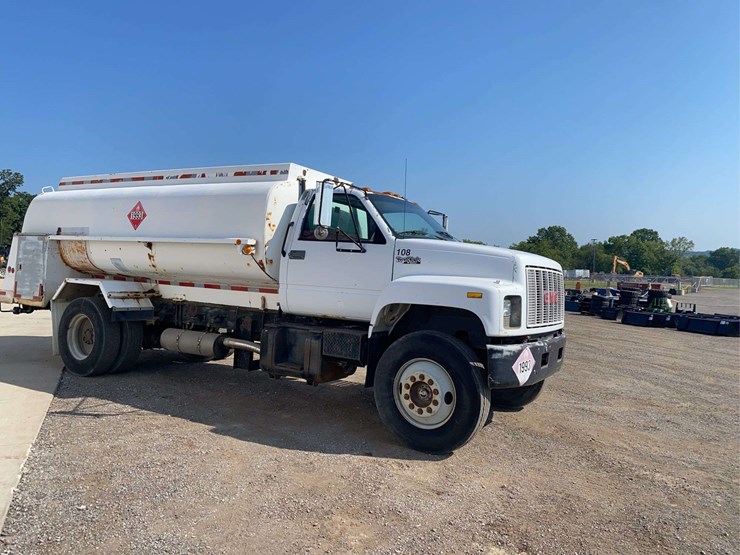 1994-gmc-c7h-s/a-bulk-fuel-truck-image-4