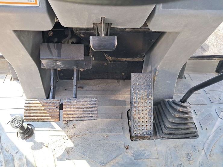 1999-caterpillar-416c-image-24