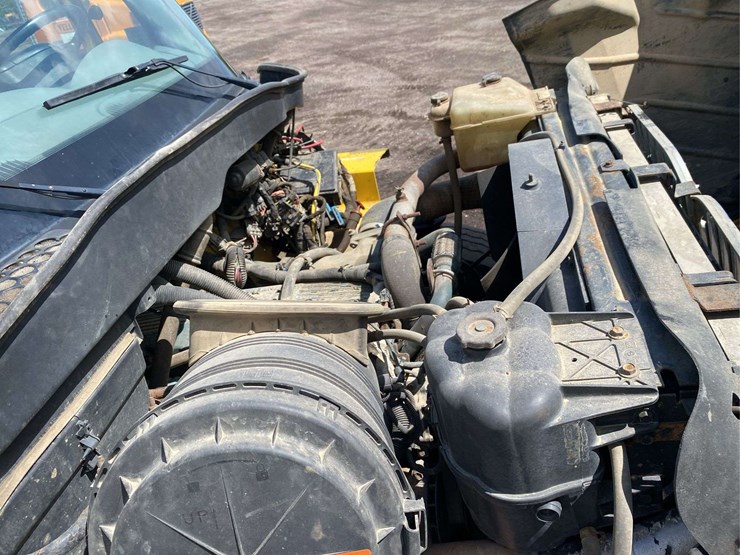 2007-international-7000-dump-truck-image-19