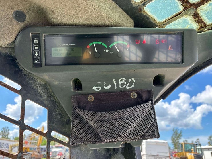 deere-331g-image-14