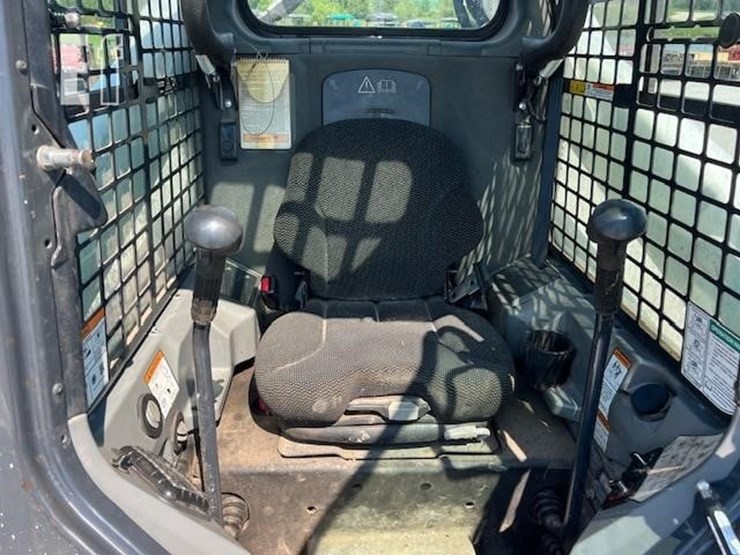 2023-bobcat-s770-image-27
