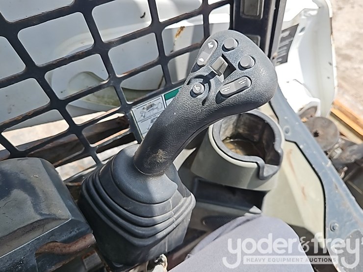 2018-bobcat-t590-image-25