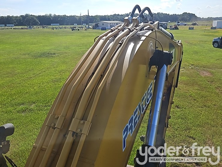 2015-caterpillar-329fl-image-33