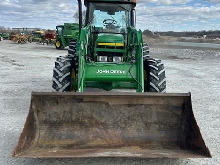 john-deere-7410-image-10