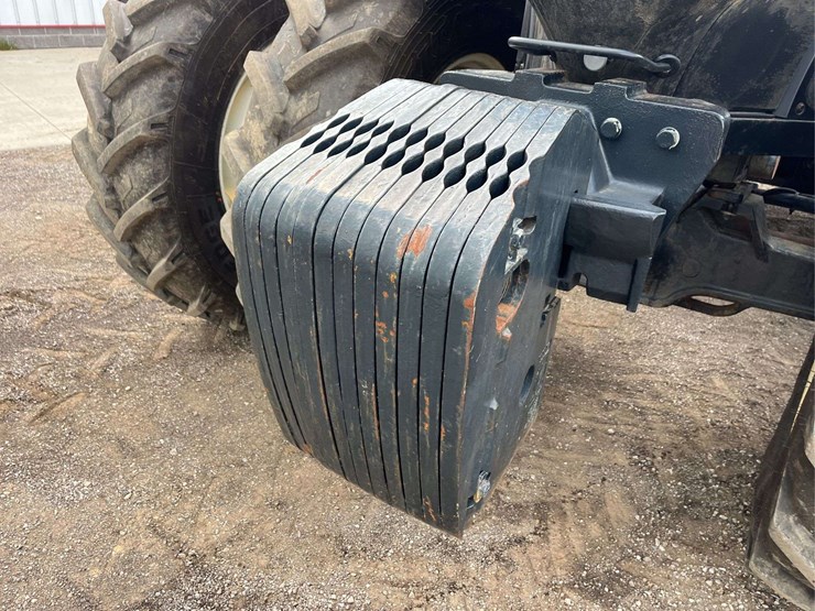2012-new-holland-t8.300-image-13