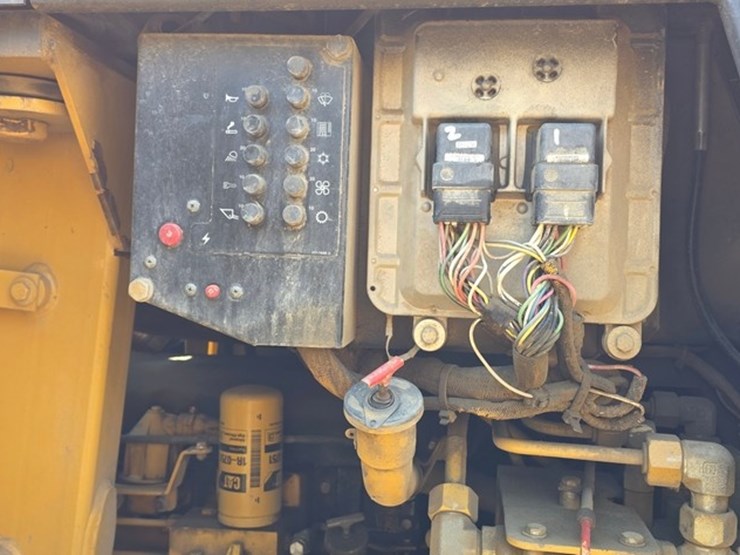 1997-caterpillar-953c-image-51