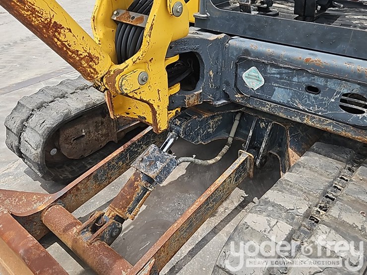 2017-kobelco-sk45sr-image-21
