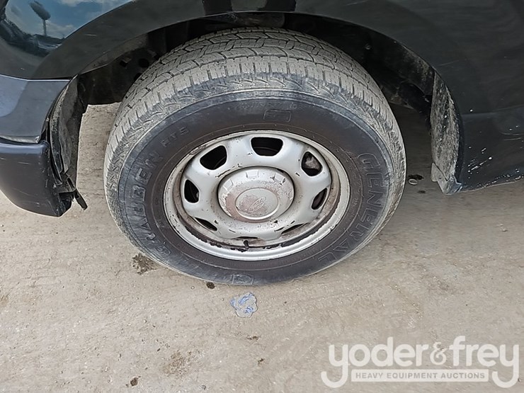2016-ford-f150-image-12