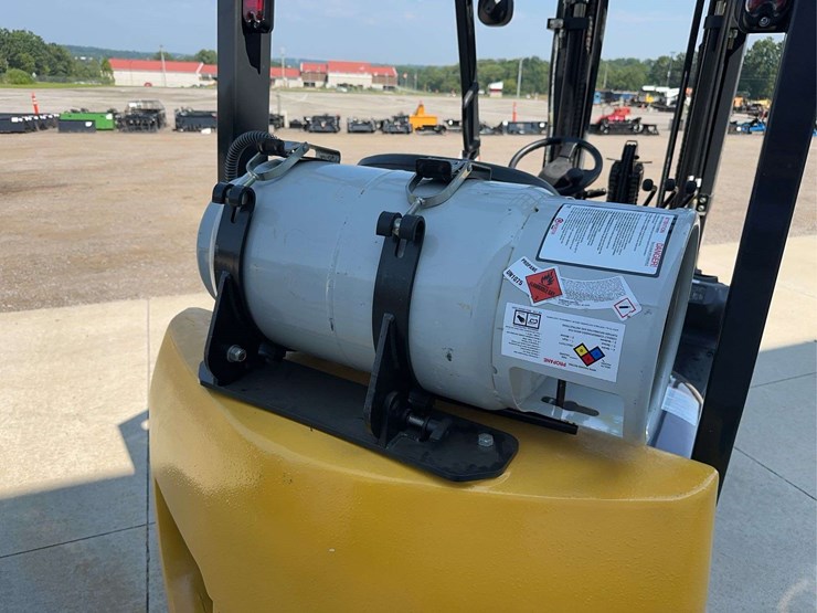 2018-komatsu-fg255t-16-forklift-image-9