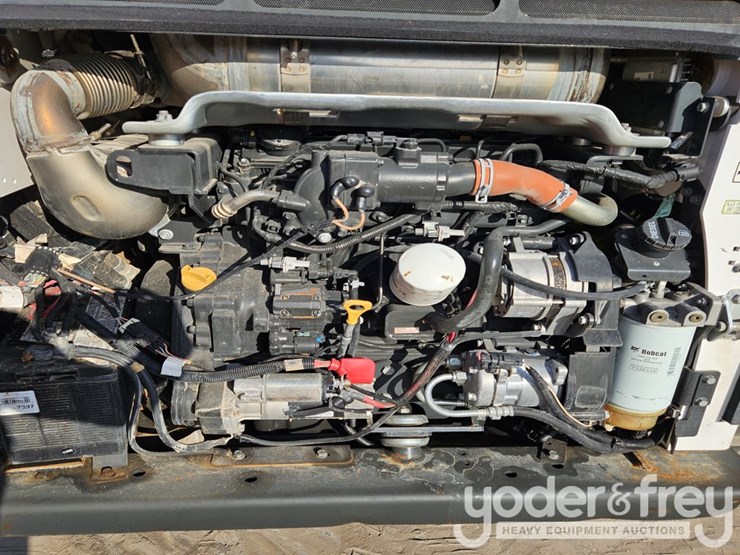 2022-bobcat-t870-image-23