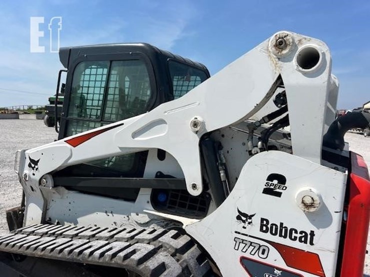 2023-bobcat-t770-image-20