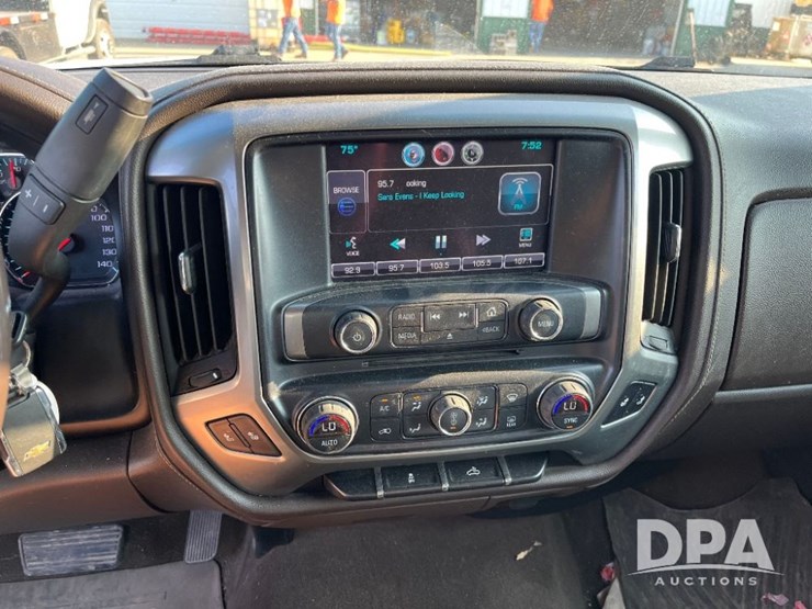 2014-chevrolet-1500-image-56