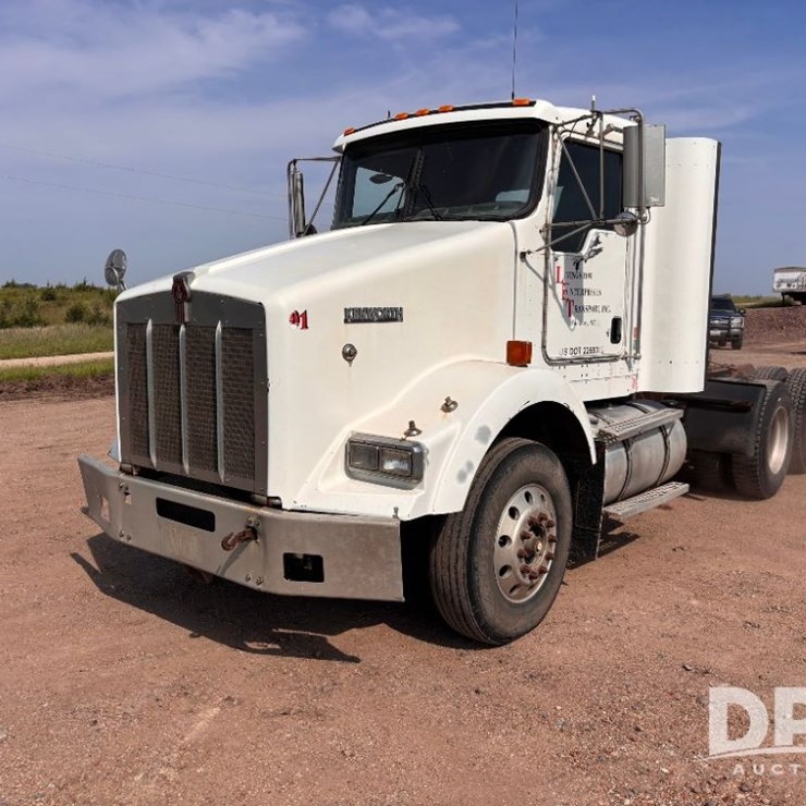 2003 KENWORTH T800