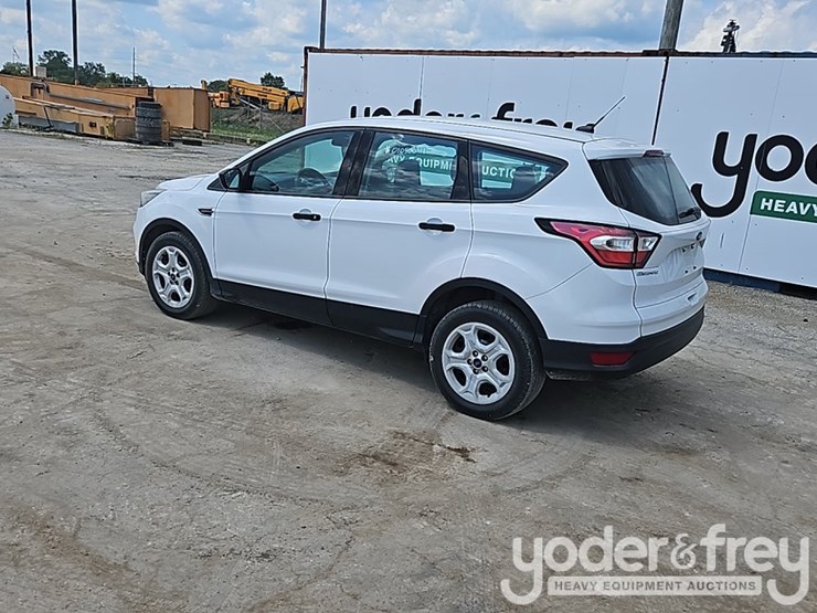 2018-ford-escape-image-3