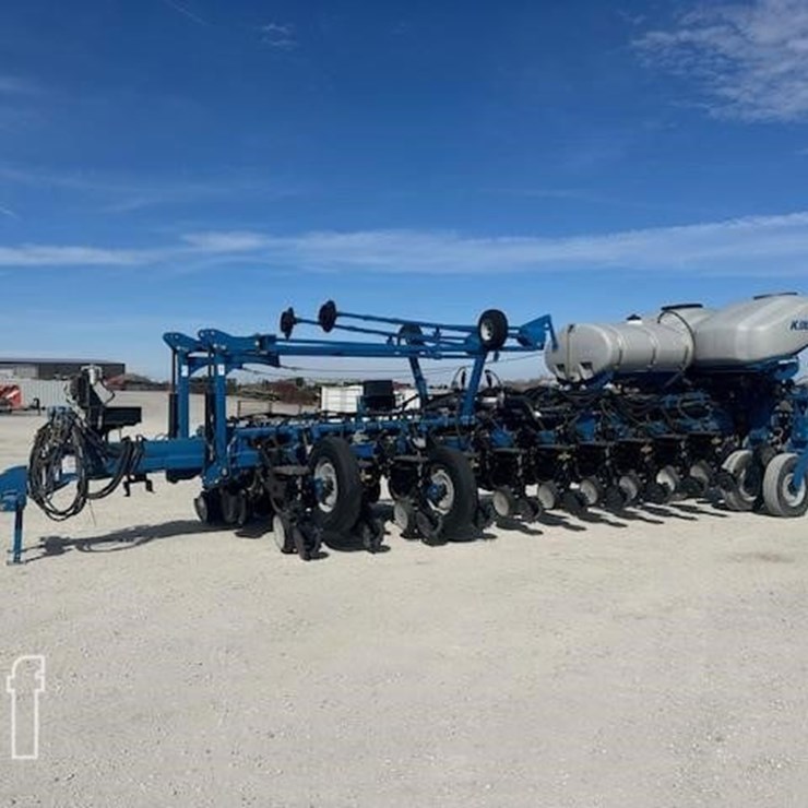2014 KINZE 4900