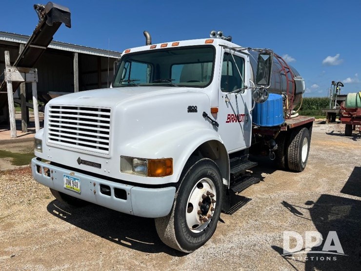 2000-international-4900-image-1