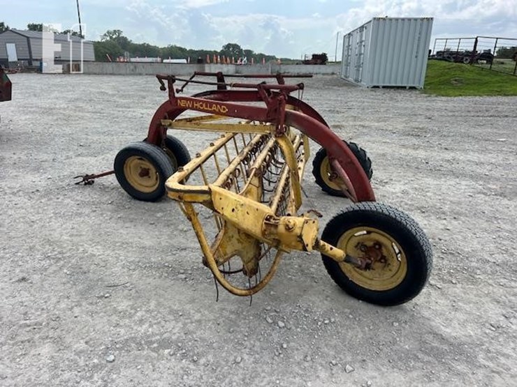 new-holland-256-image-3