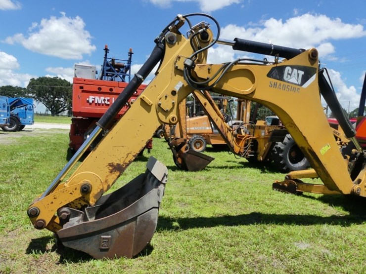 caterpillar-416e-image-5