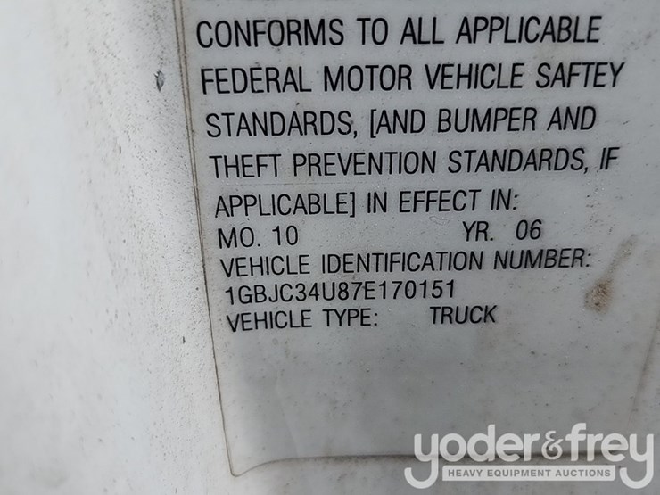 2007-chevrolet-3500-image-46