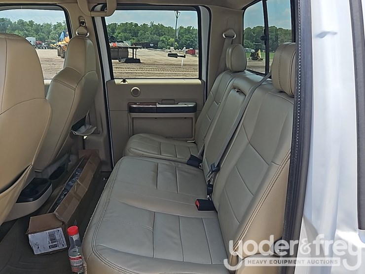 2008-ford-f350-image-25