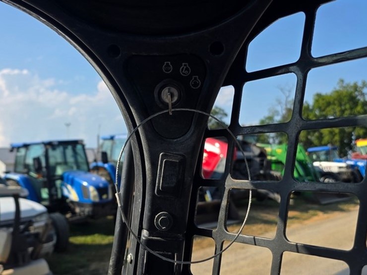 2019-bobcat-s595-image-48