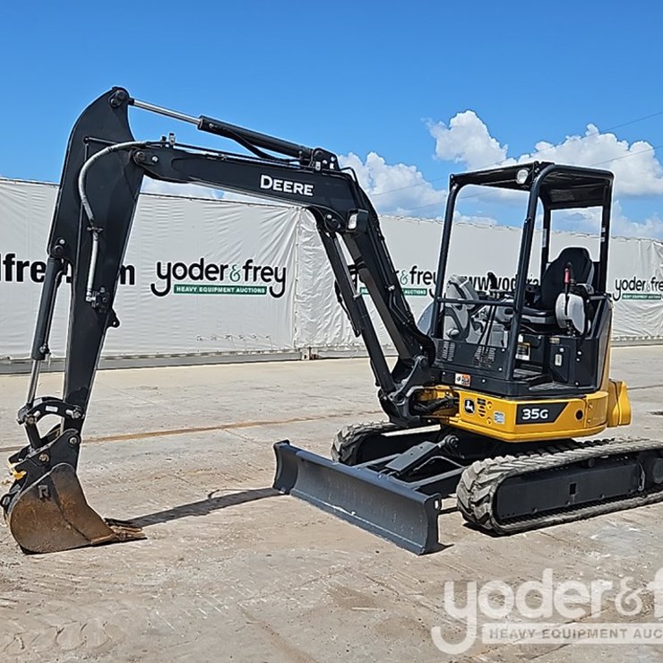 2023 DEERE 35G