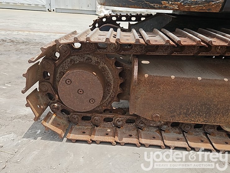 2019-bobcat-e35-image-9