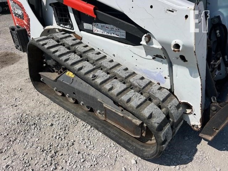 2021-bobcat-t595-image-11
