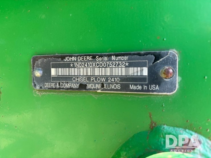 john-deere-2410-image-29