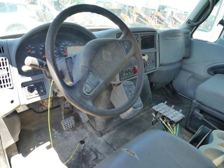 2006-international-4400-image-13